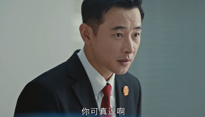 法官点评：演技全员在线，唯独一个演技差到像AI似的插图1