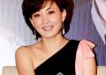 牛莉和女儿日本地铁游，素颜照流出，16岁刘依洋美貌遗传牛莉无疑缩略图